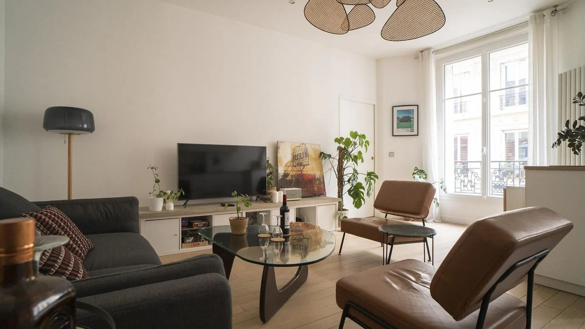 Lovely Nest Near Montmartre